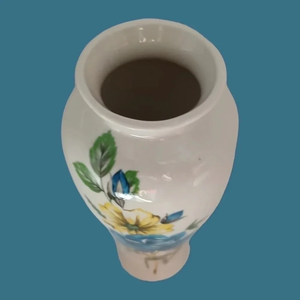 Source Unknown vtg ceramic